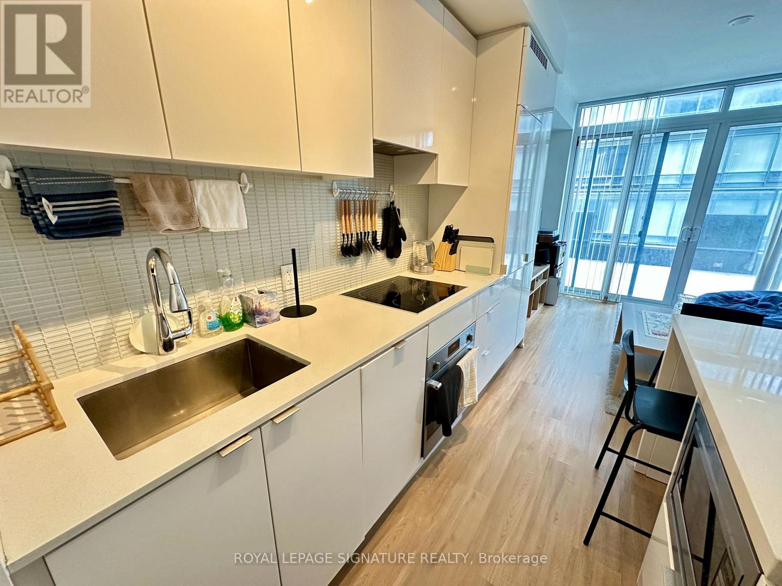 702 - 7 Grenville Street, Toronto, Ontario  M4Y 0E9 - Photo 20 - C13533046