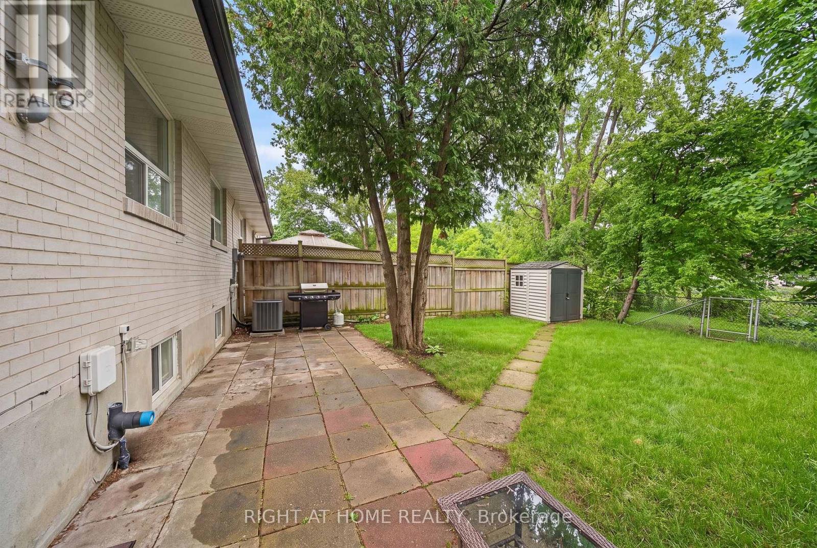 Lower - 1599 Sandgate Crescent, Mississauga, Ontario  L5J 2E3 - Photo 24 - W13471410