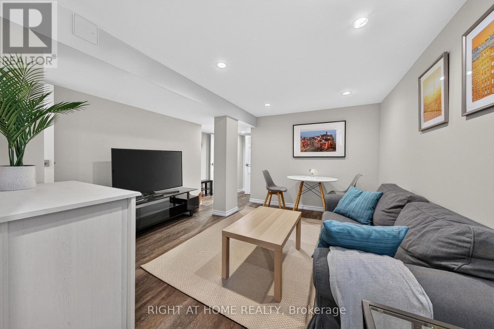 Lower - 1599 Sandgate Crescent, Mississauga, Ontario  L5J 2E3 - Photo 9 - W13471410