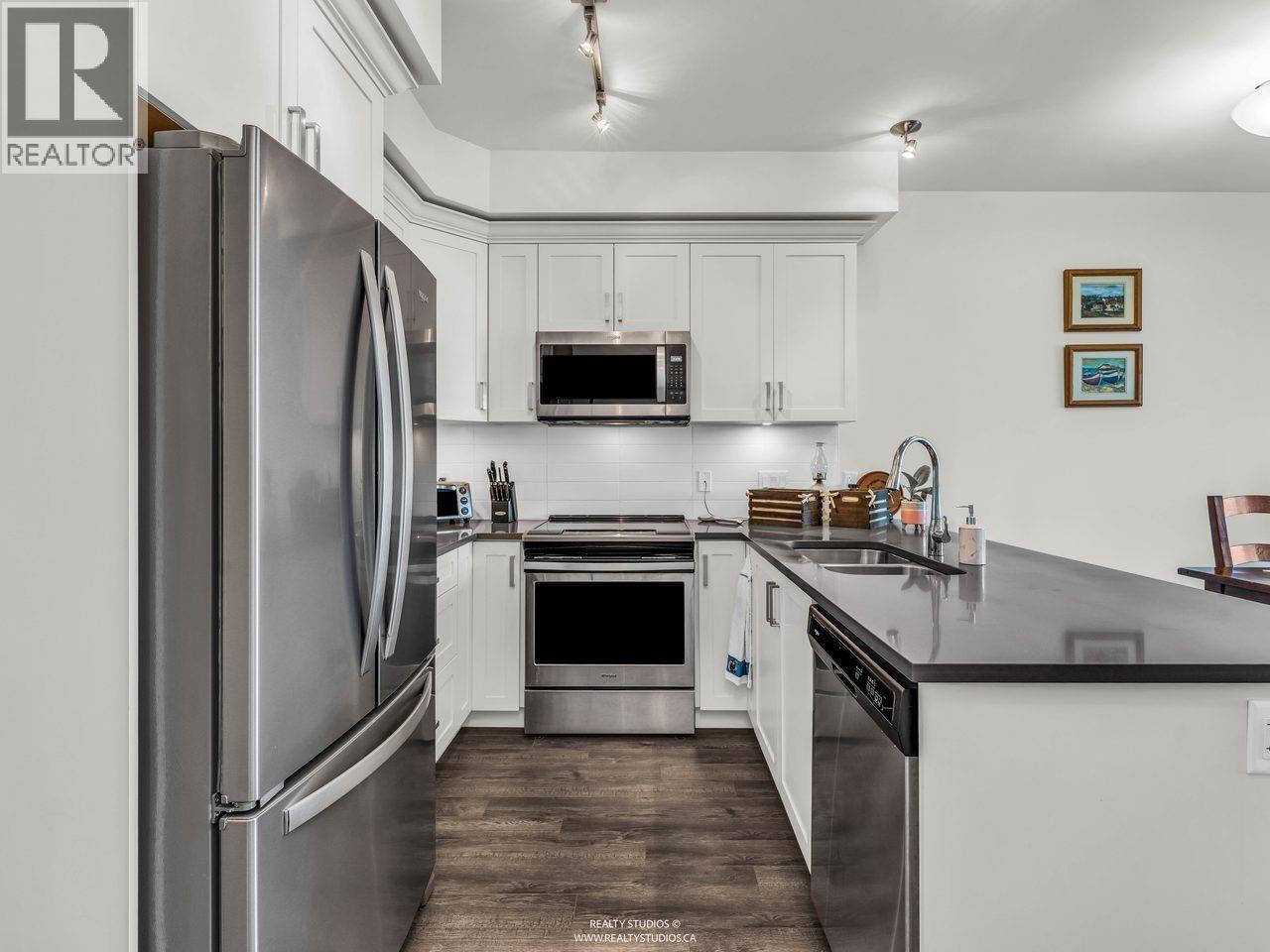 412 2436 Kelly Avenue, Port Coquitlam, British Columbia  V3C 1Y4 - Photo 7 - R3143349
