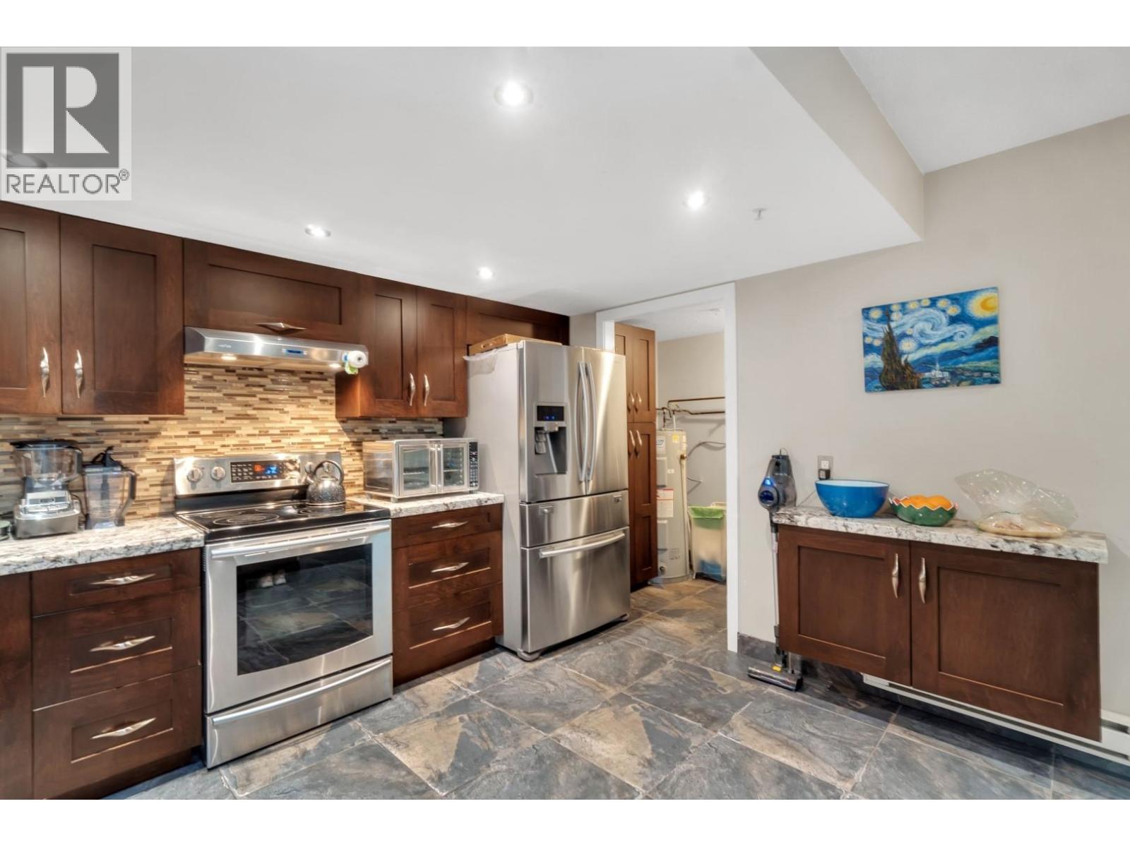 1124 Orr Drive, Port Coquitlam, British Columbia  V3C 6H2 - Photo 4 - R3144028