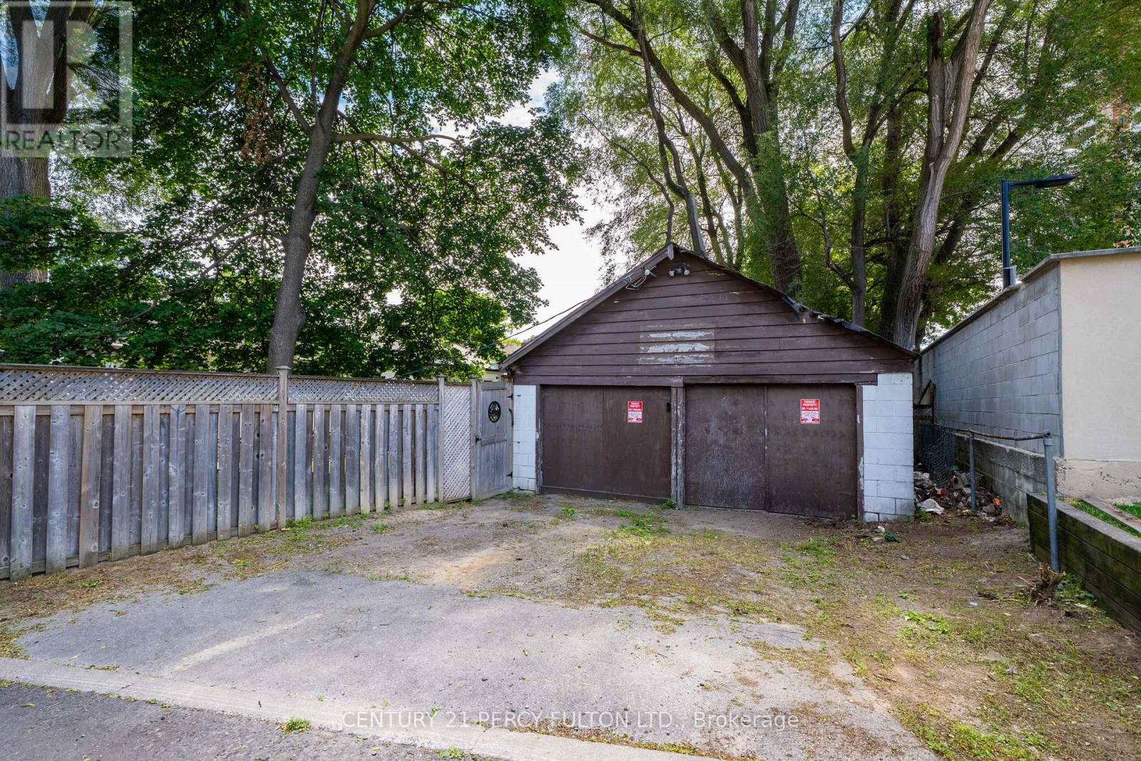 74 St. Dunstan Drive, Toronto, Ontario  M1L 2V5 - Photo 28 - E13541222