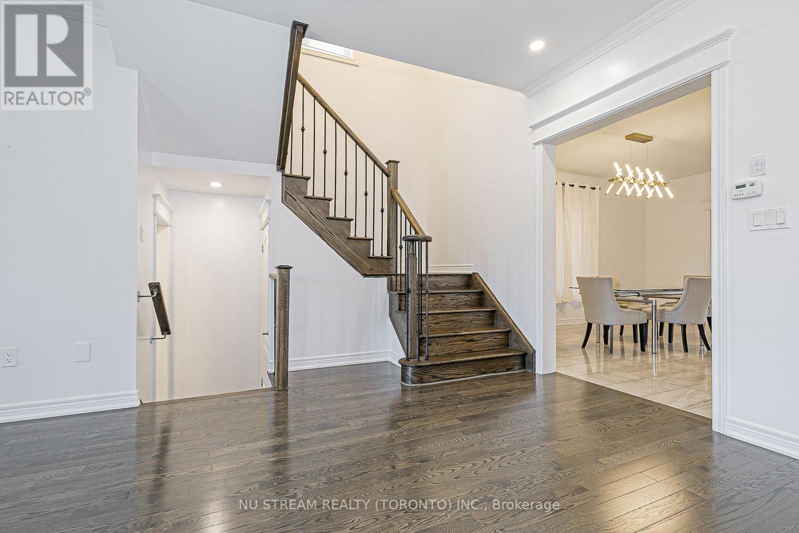 194 Paradelle Drive, Richmond Hill, Ontario  L4E 0E4 - Photo 24 - N13541204