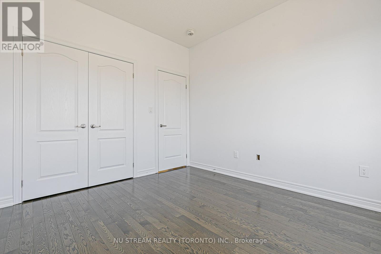 194 Paradelle Drive, Richmond Hill, Ontario  L4E 0E4 - Photo 38 - N13541204