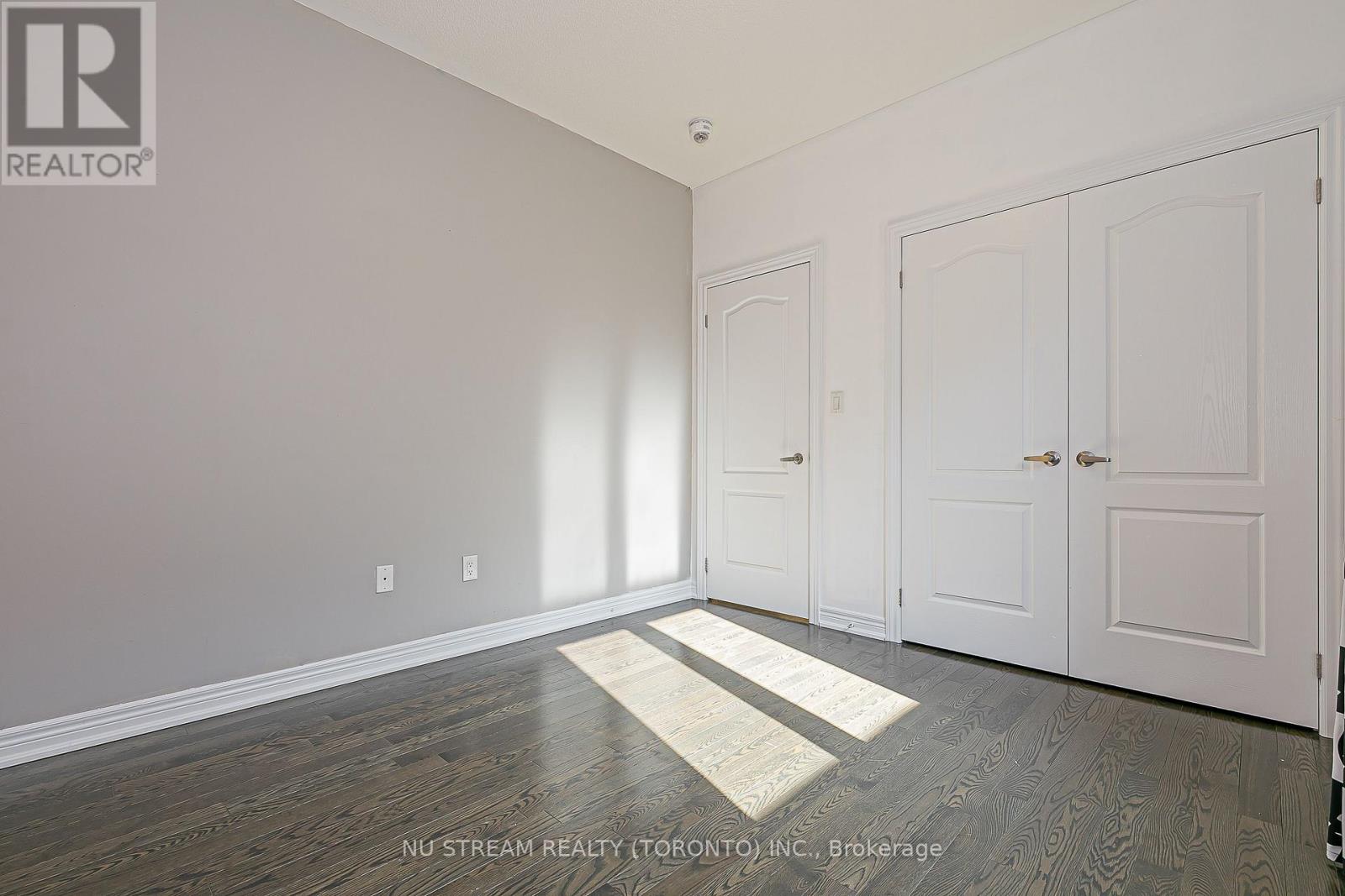 194 Paradelle Drive, Richmond Hill, Ontario  L4E 0E4 - Photo 42 - N13541204
