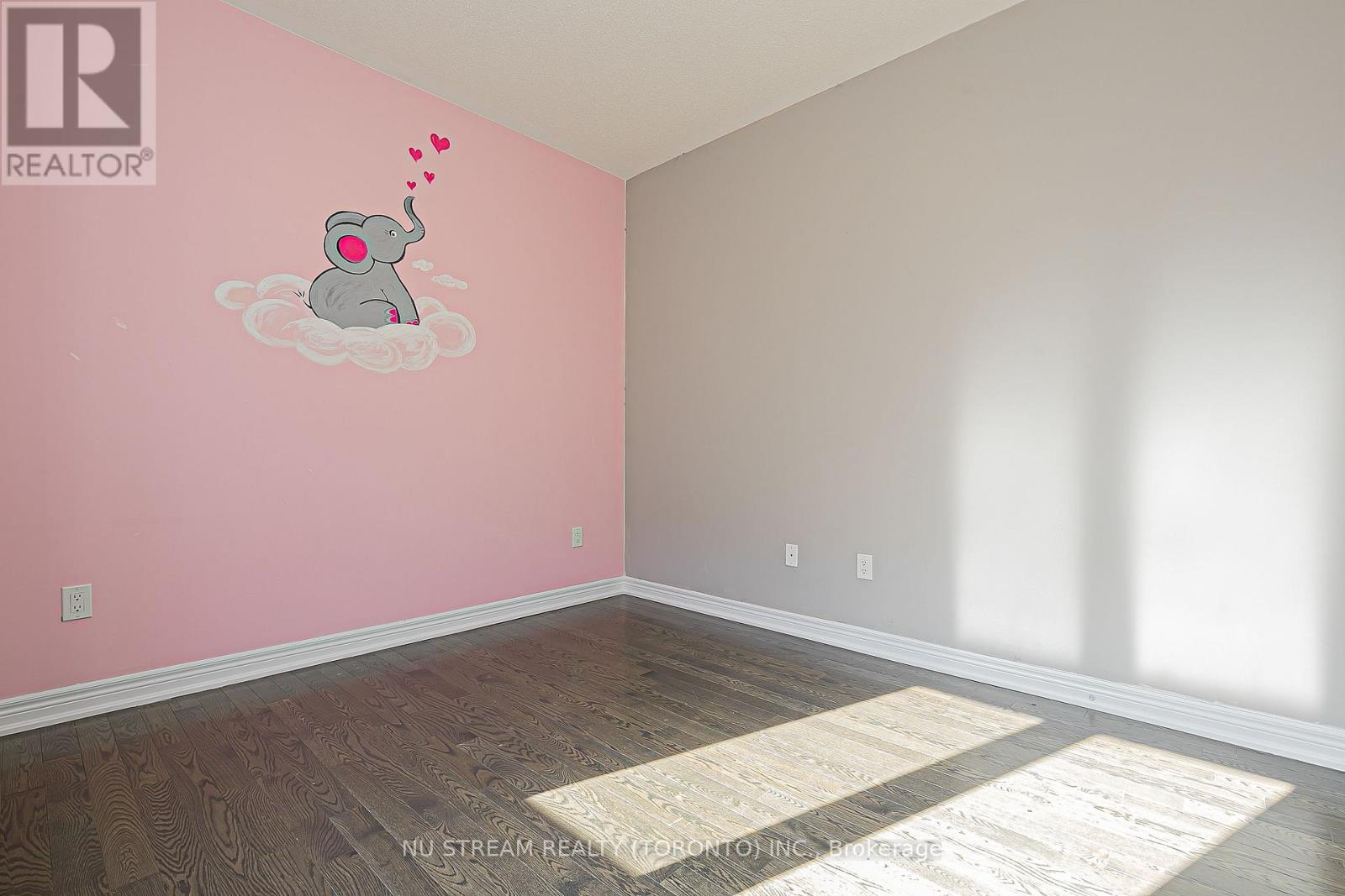 194 Paradelle Drive, Richmond Hill, Ontario  L4E 0E4 - Photo 43 - N13541204