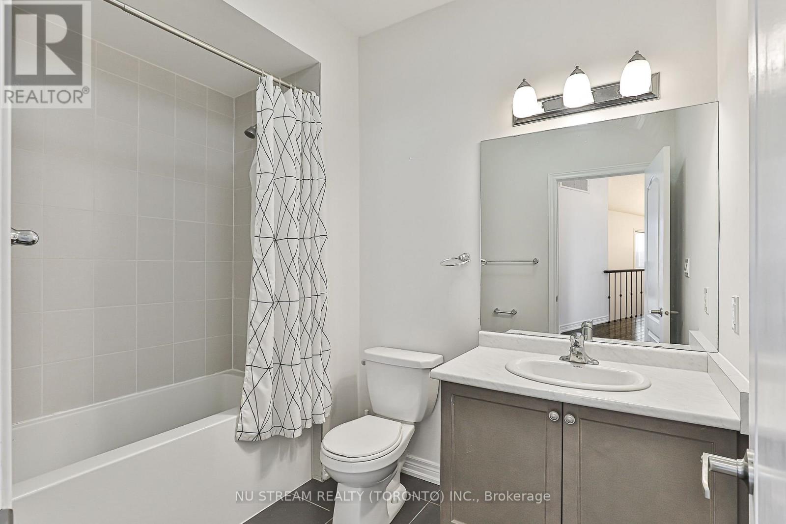 194 Paradelle Drive, Richmond Hill, Ontario  L4E 0E4 - Photo 44 - N13541204