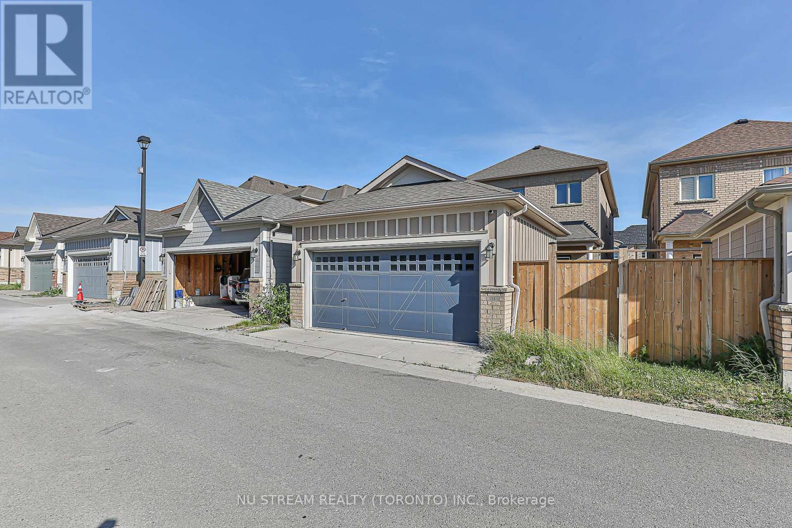 194 Paradelle Drive, Richmond Hill, Ontario  L4E 0E4 - Photo 50 - N13541204