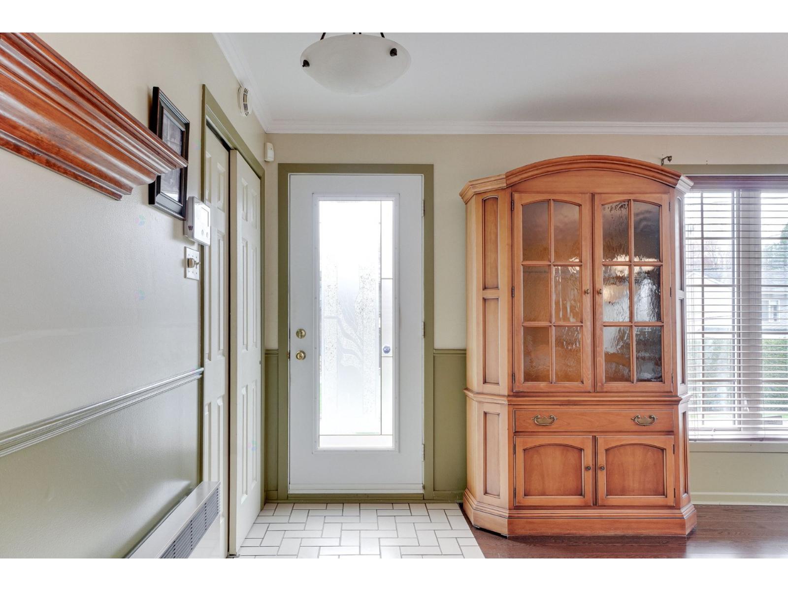 3585 Rue Diane Terrebonne (Terrebonne) Quebec Canada J6Y1A2 3
