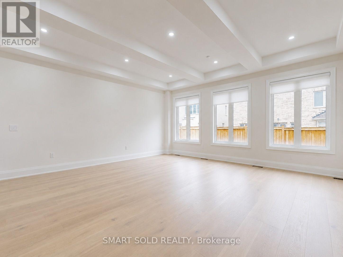 181 Milky Way Drive, Richmond Hill, Ontario  L4C 5H3 - Photo 3 - N13535950