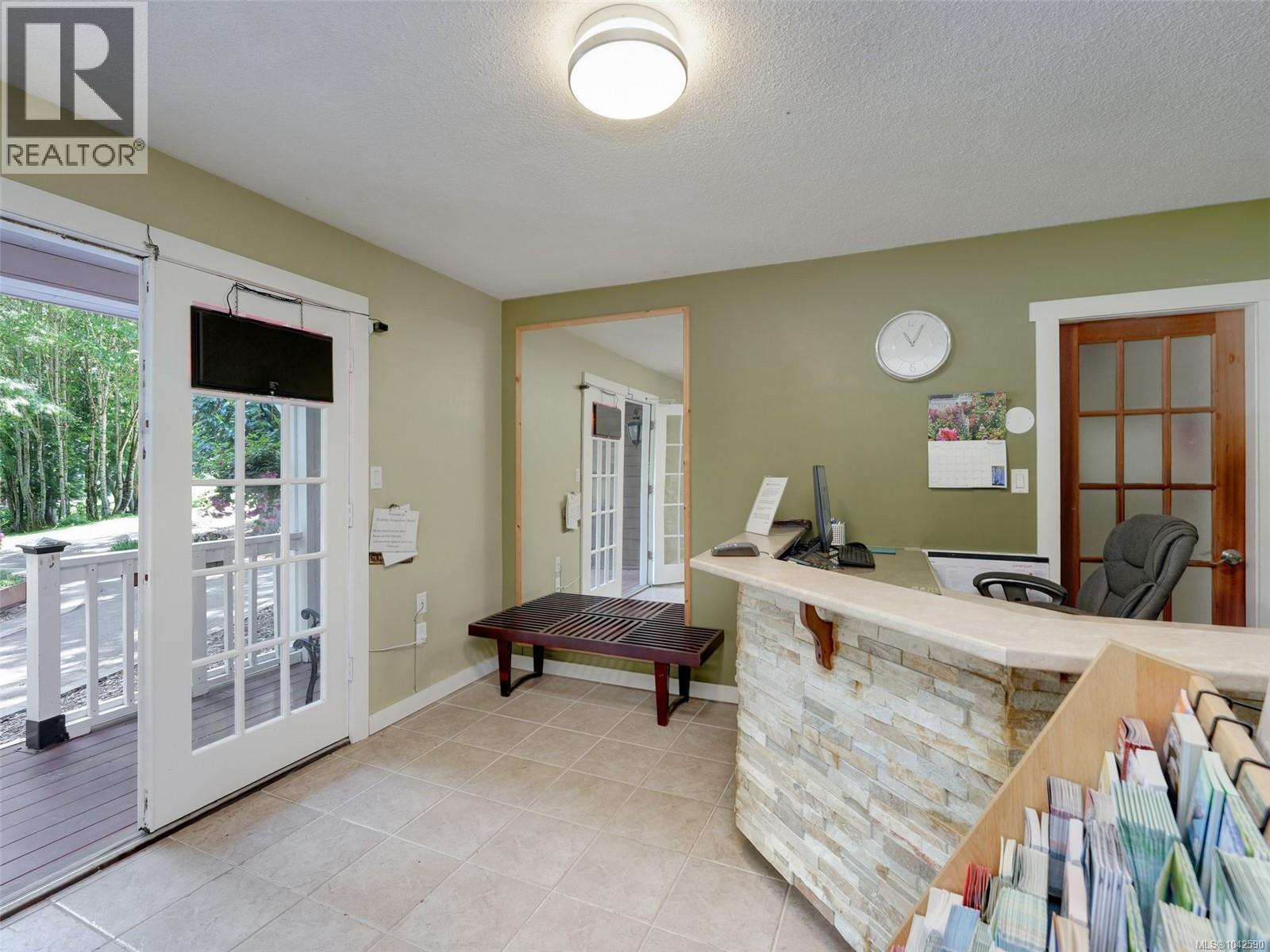 300 Meadow Way