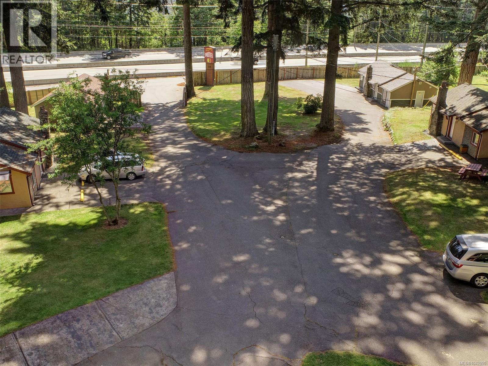 300 Meadow Way