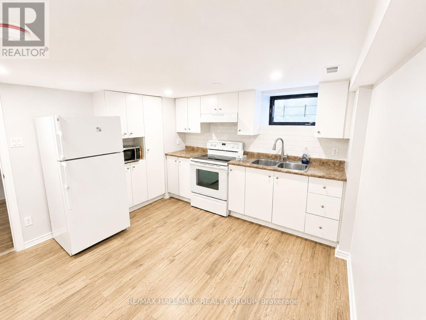 B - 172 Cobourg Street, Ottawa, Ontario  K1N 8H5 - Photo 3 - X13541262