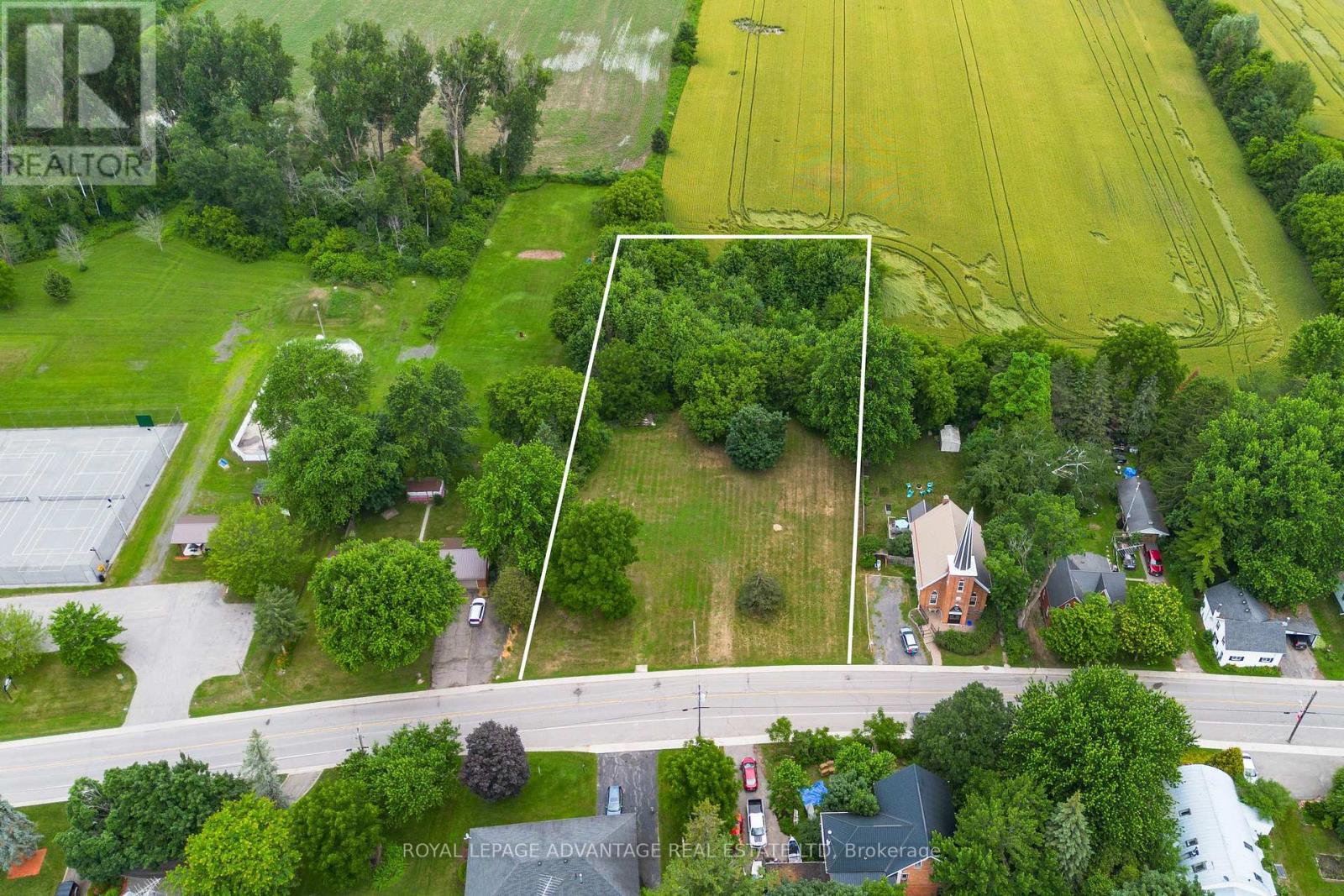 10561 Main Street, North Dundas, Ontario  K0E 1W0 - Photo 1 - X13541238