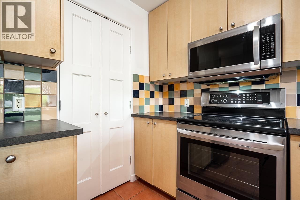 701 819 Hamilton Street, Vancouver, British Columbia  V6B 6M2 - Photo 13 - R3144497