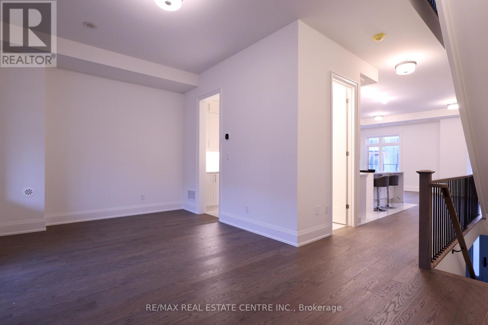 3298 Taha Gardens, Oakville, Ontario  L6M 4K1 - Photo 19 - W13538512