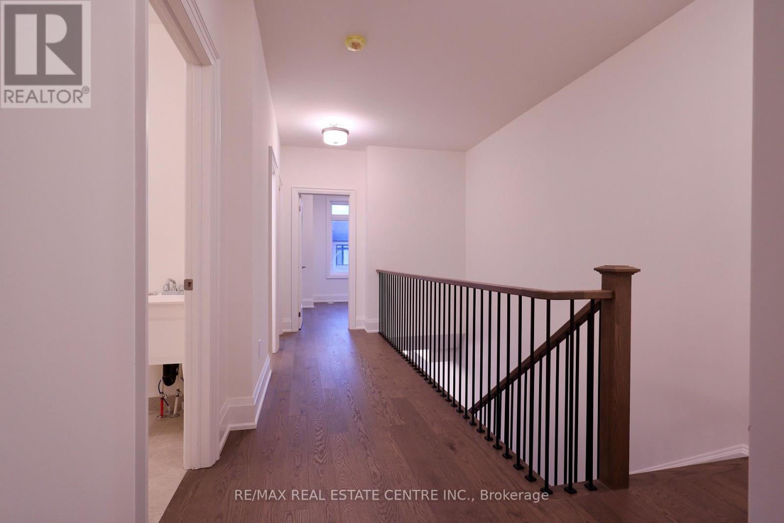 3298 Taha Gardens, Oakville, Ontario  L6M 4K1 - Photo 22 - W13538512