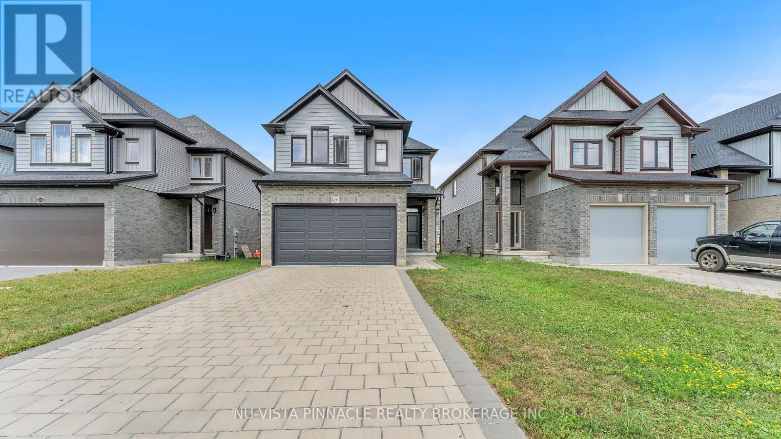 1236 EMMA CHASE, London North (North I)