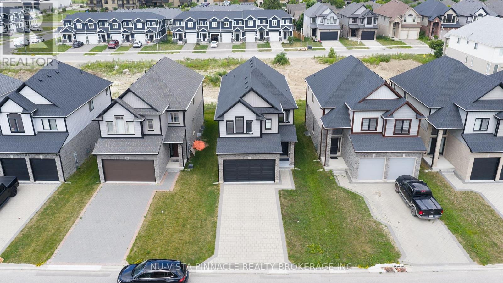 1236 Emma Chase, London North, Ontario  N6G 5S1 - Photo 3 - X13541282