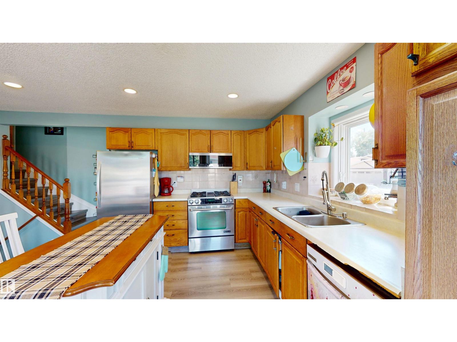 160 St. Andrews Dr, Stony Plain, Alberta  T7Z 1K9 - Photo 15 - E4497755