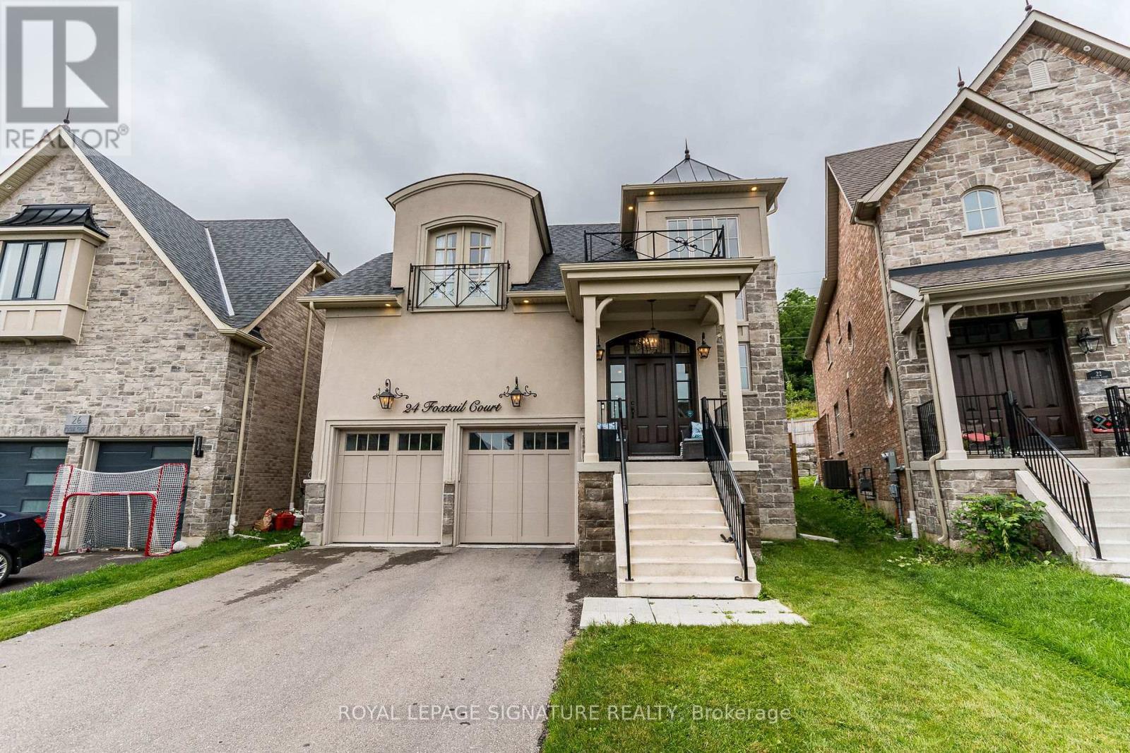 24 FOXTAIL COURT, Halton Hills, Ontario