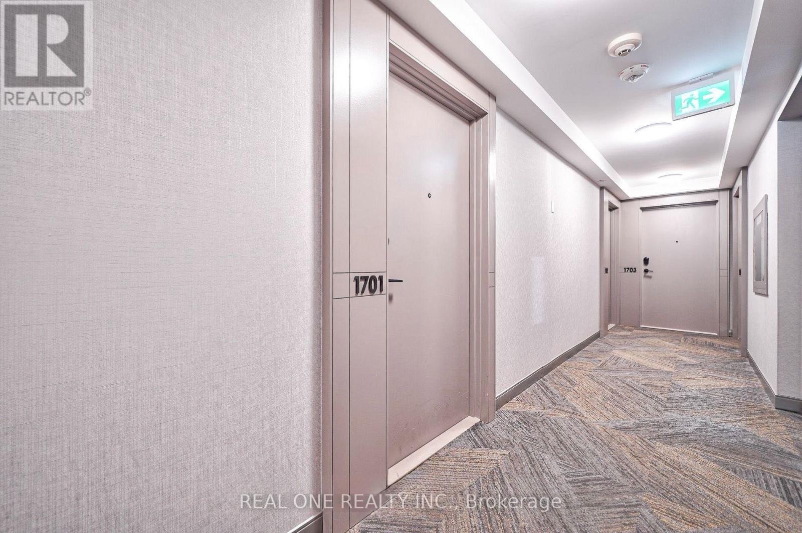 1701 - 4655 Metcalfe Avenue, Mississauga, Ontario  L5M 0Z7 - Photo 4 - W13541300