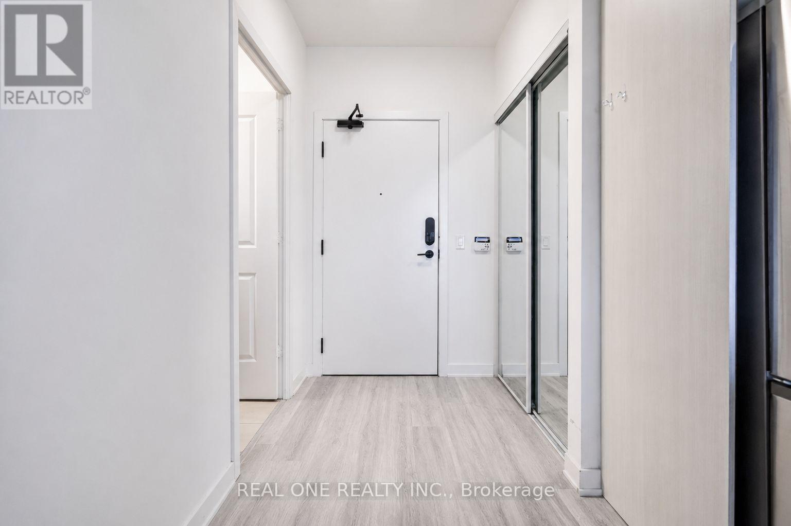 1701 - 4655 Metcalfe Avenue, Mississauga, Ontario  L5M 0Z7 - Photo 6 - W13541300