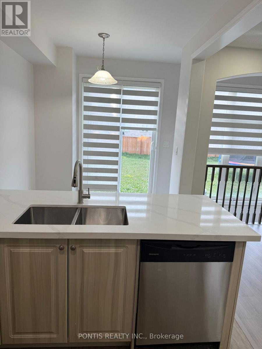 47 Phyllis Drive, Caledon, Ontario  L7C 4E2 - Photo 12 - W13541314