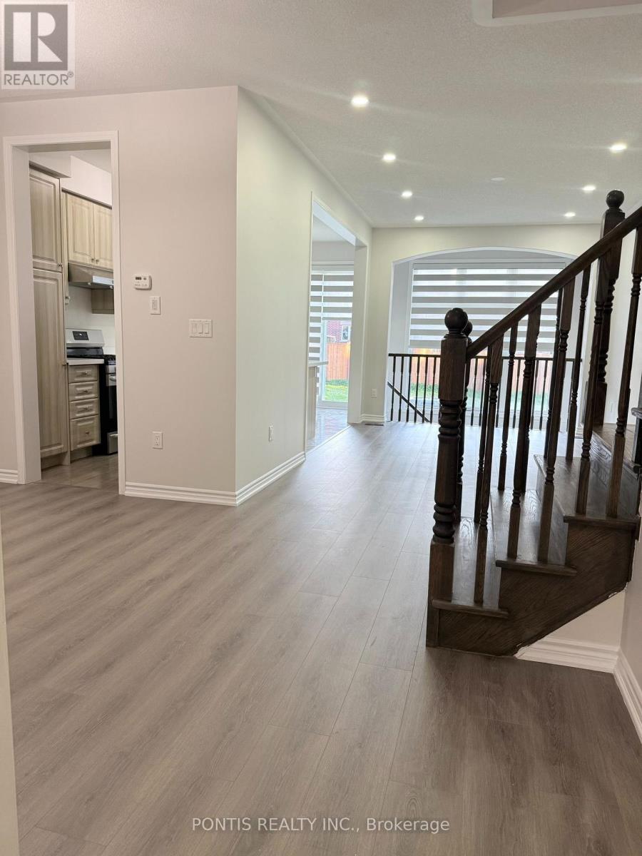 47 Phyllis Drive, Caledon, Ontario  L7C 4E2 - Photo 5 - W13541314