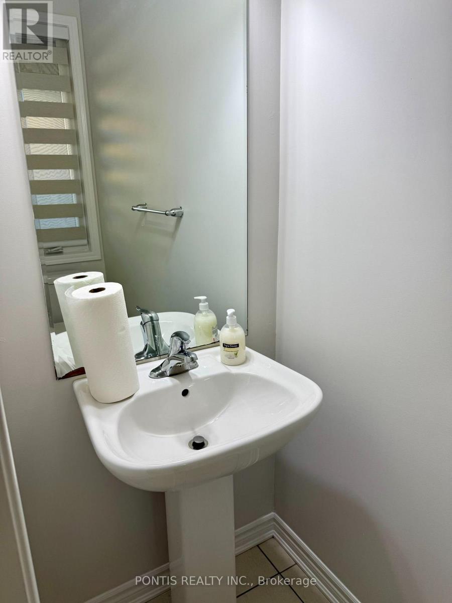 47 Phyllis Drive, Caledon, Ontario  L7C 4E2 - Photo 7 - W13541314