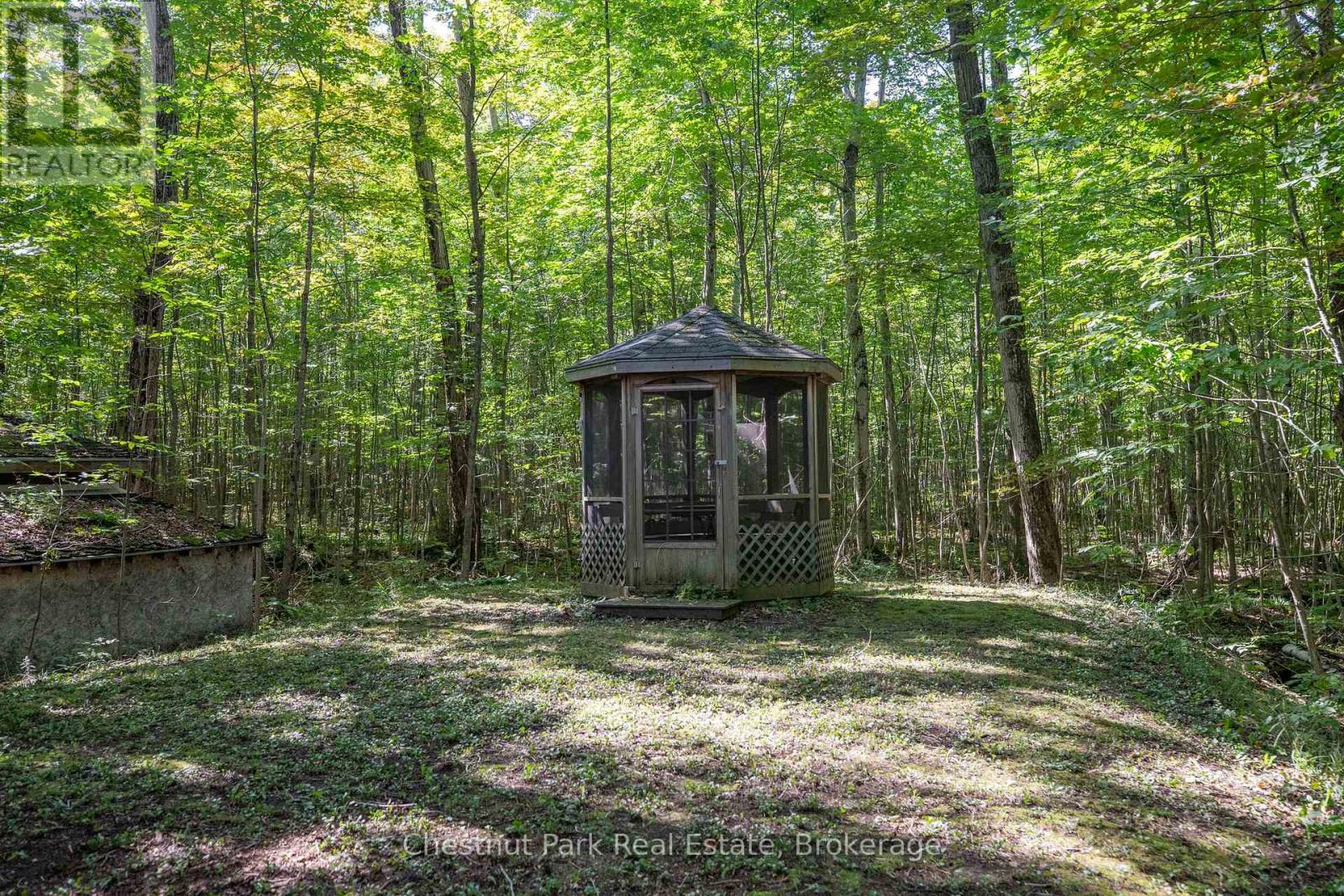 89 Tammys Cove Road, Northern Bruce Peninsula, Ontario  N0H 1Z0 - Photo 11 - X12853142