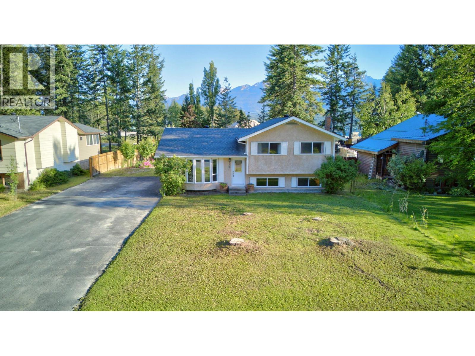 1325 Pine Drive, Golden