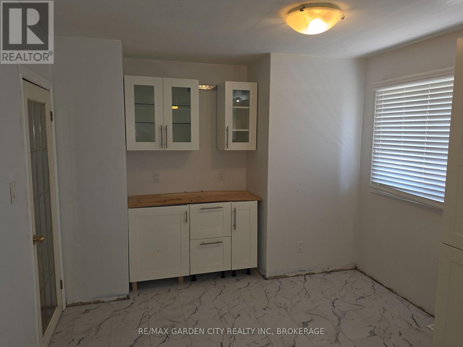 316 Davis Street, Thorold, Ontario  L2V 1G1 - Photo 4 - X13541328