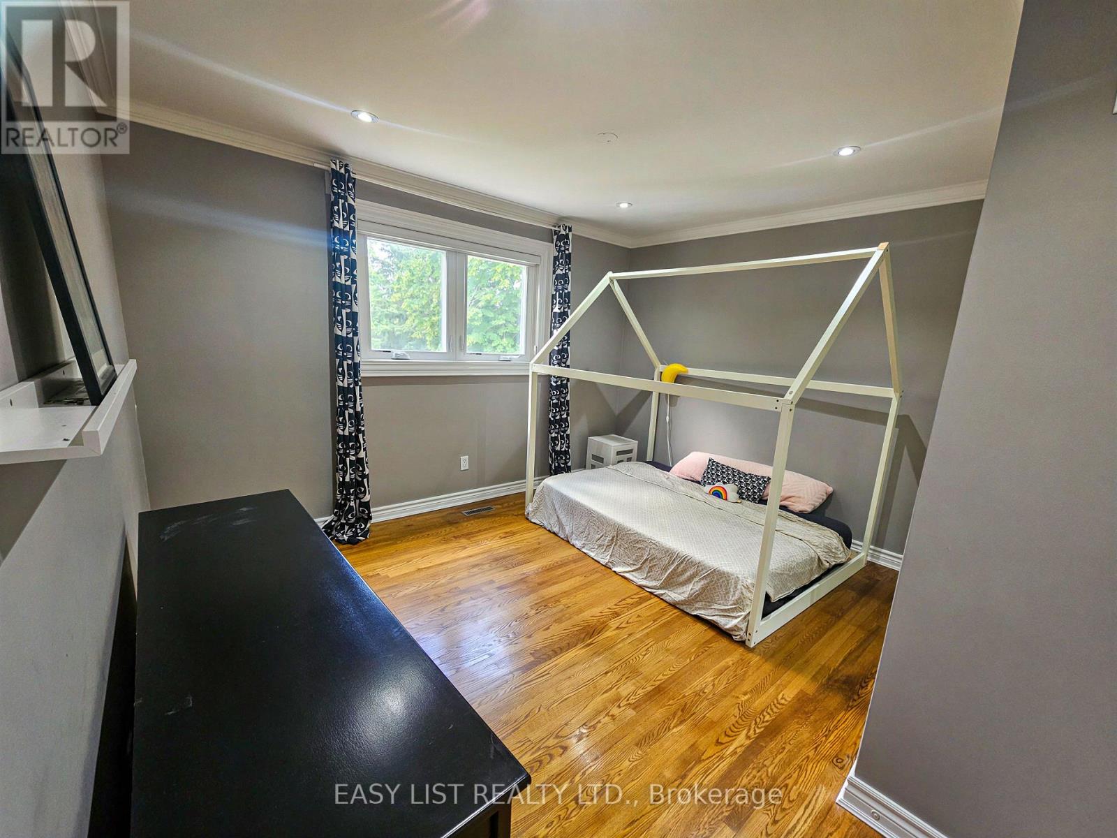 21 Kings Inn Trail, Markham, Ontario  L3T 1T6 - Photo 18 - N13541298