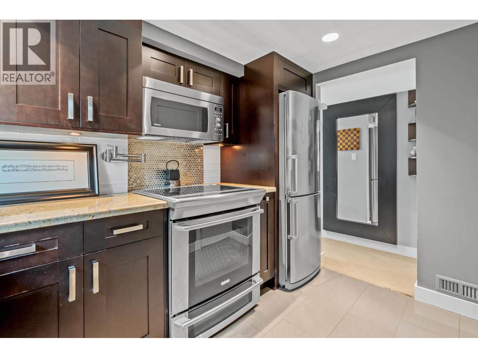7965 Burnfield Crescent, Burnaby, British Columbia  V5E 2B8 - Photo 24 - R3144500