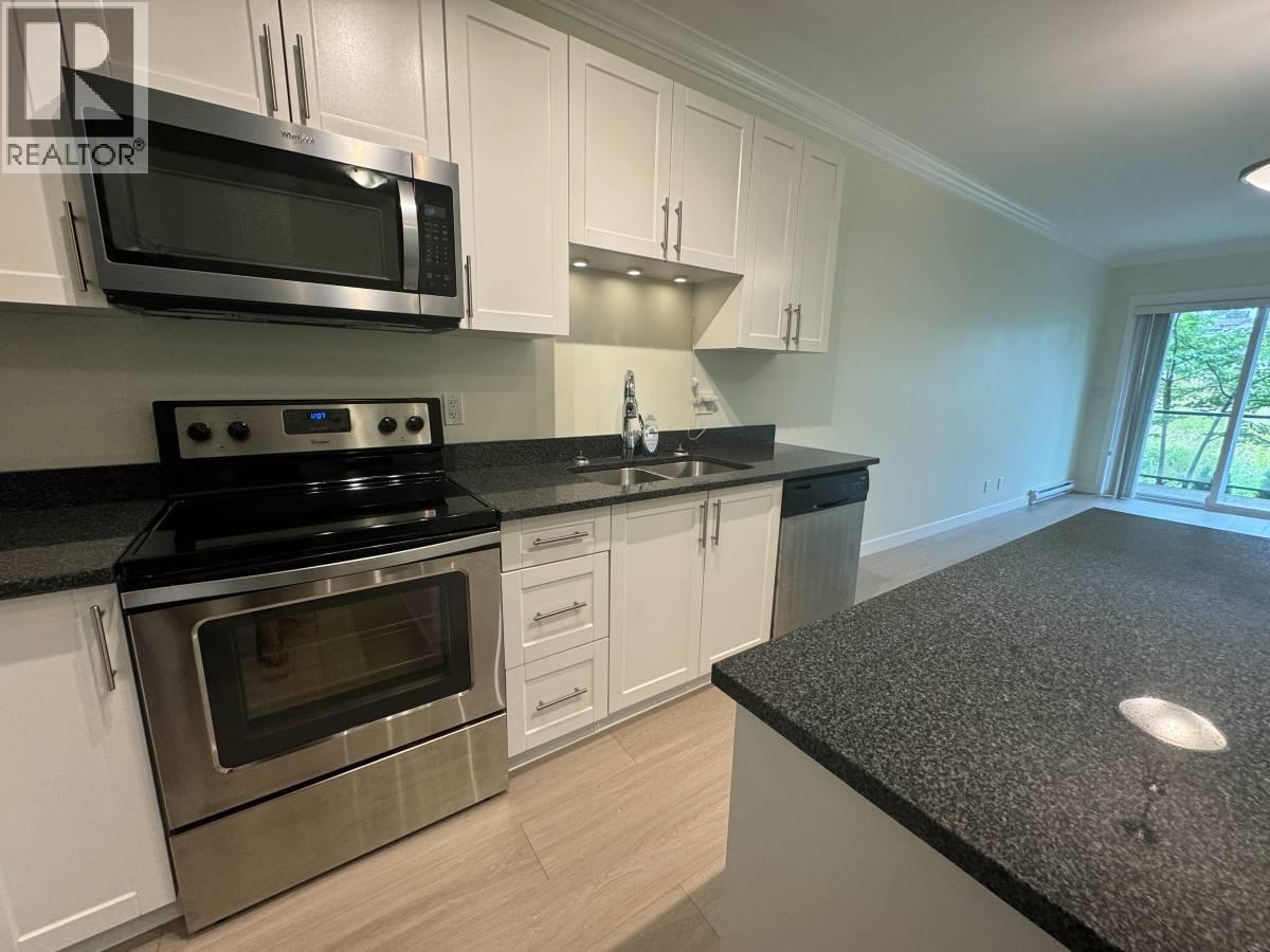 203 11580 223 St, Maple Ridge, British Columbia  V2X 9H1 - Photo 3 - R3144502
