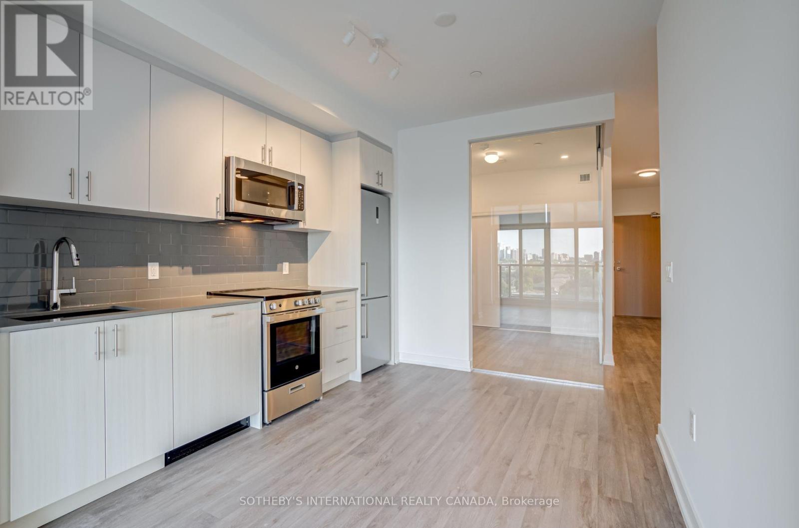 803 - 1195 The Queensway Avenue, Toronto, Ontario  M8Z 1R6 - Photo 7 - W13541326