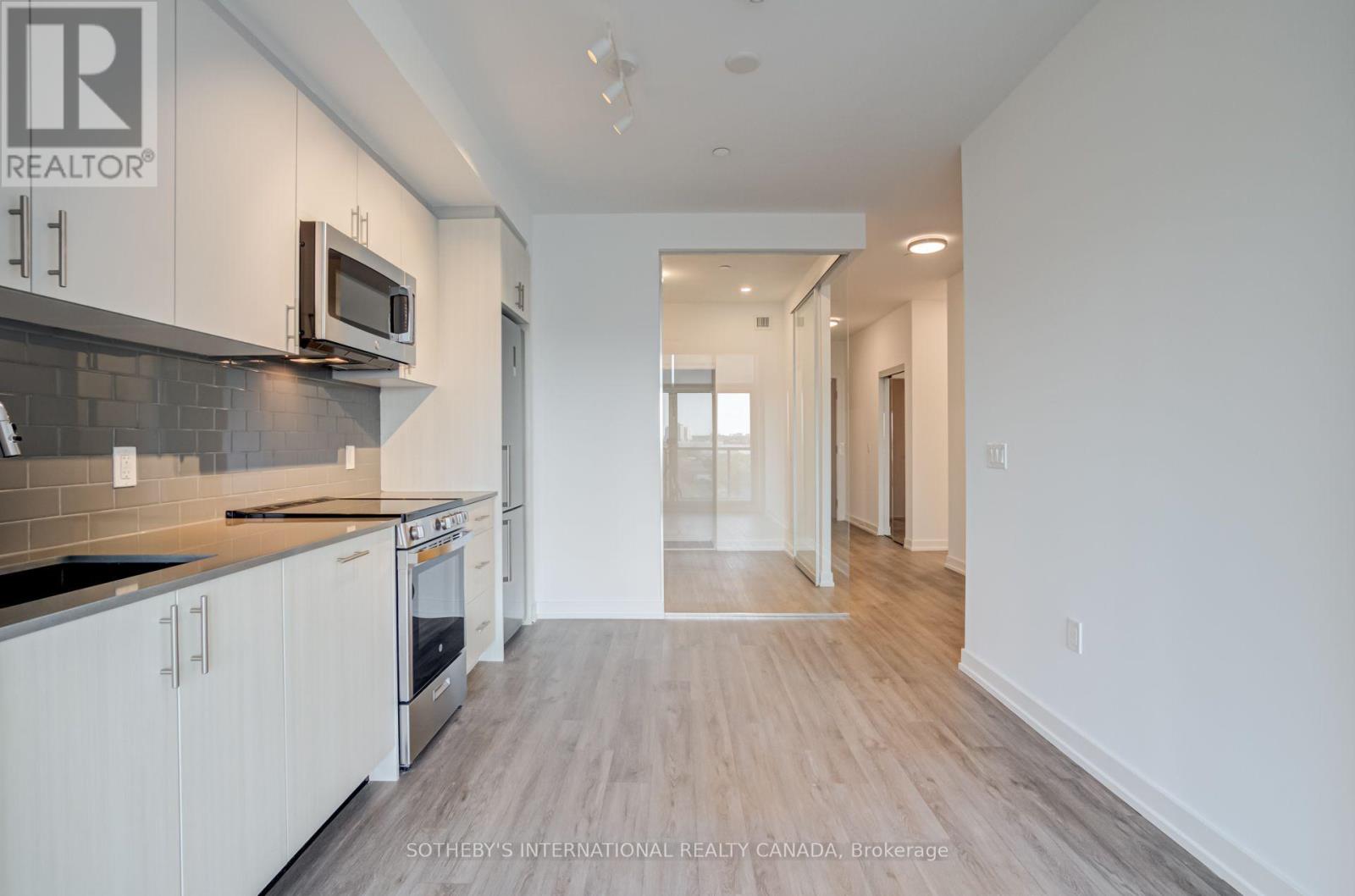 803 - 1195 The Queensway Avenue, Toronto, Ontario  M8Z 1R6 - Photo 8 - W13541326
