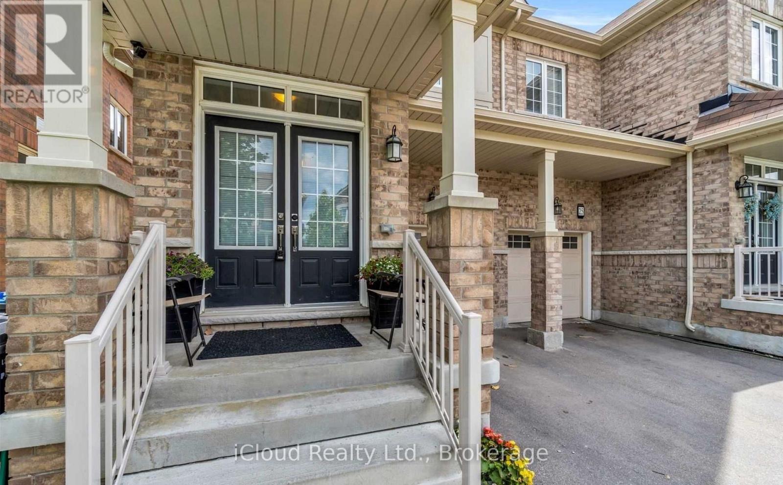 23 Edsel Road, Brampton, Ontario  L7A 4K6 - Photo 2 - W13541338