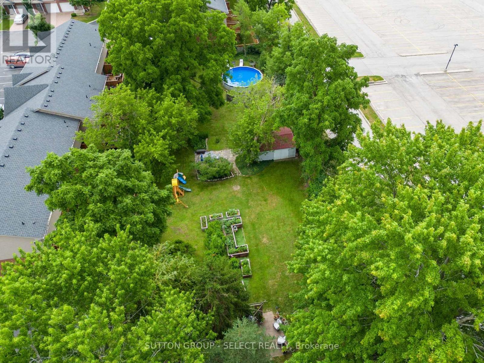 1129 Sunningdale Road E, London North, Ontario  N5X 4B1 - Photo 36 - X13211004