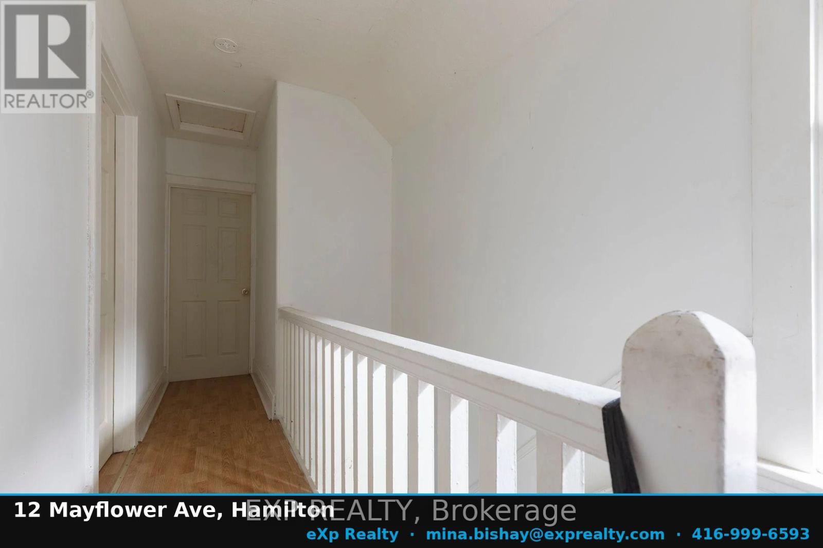 12 Mayflower Avenue, Hamilton, Ontario  L8L 2K4 - Photo 2 - X13541324