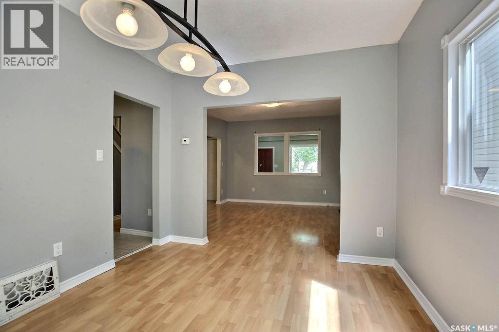 2066 Wallace Street, Regina, Saskatchewan  S4N 4A4 - Photo 7 - SK041955