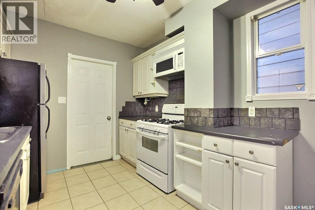 2066 Wallace Street, Regina, Saskatchewan  S4N 4A4 - Photo 8 - SK041955