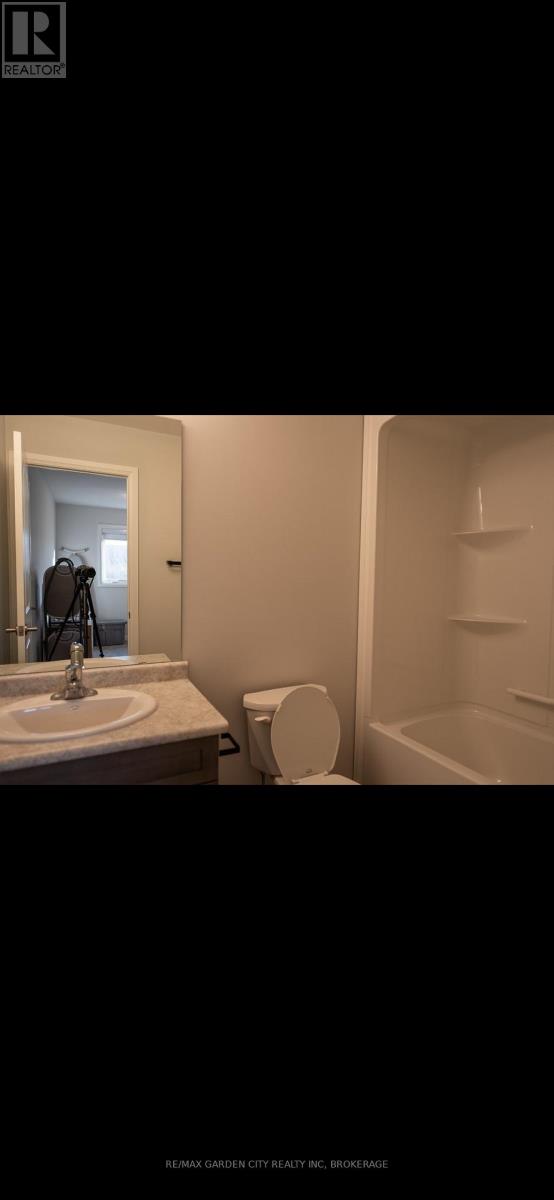 20 - 4552 Portage Road, Niagara Falls, Ontario  L2E 6A8 - Photo 24 - X13541374