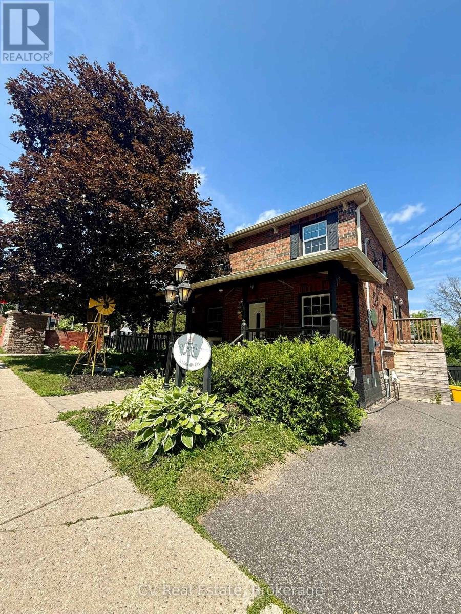 156 - 2 Mahaffy Court, Bracebridge, Ontario  P1L 2A6 - Photo 2 - X13541356