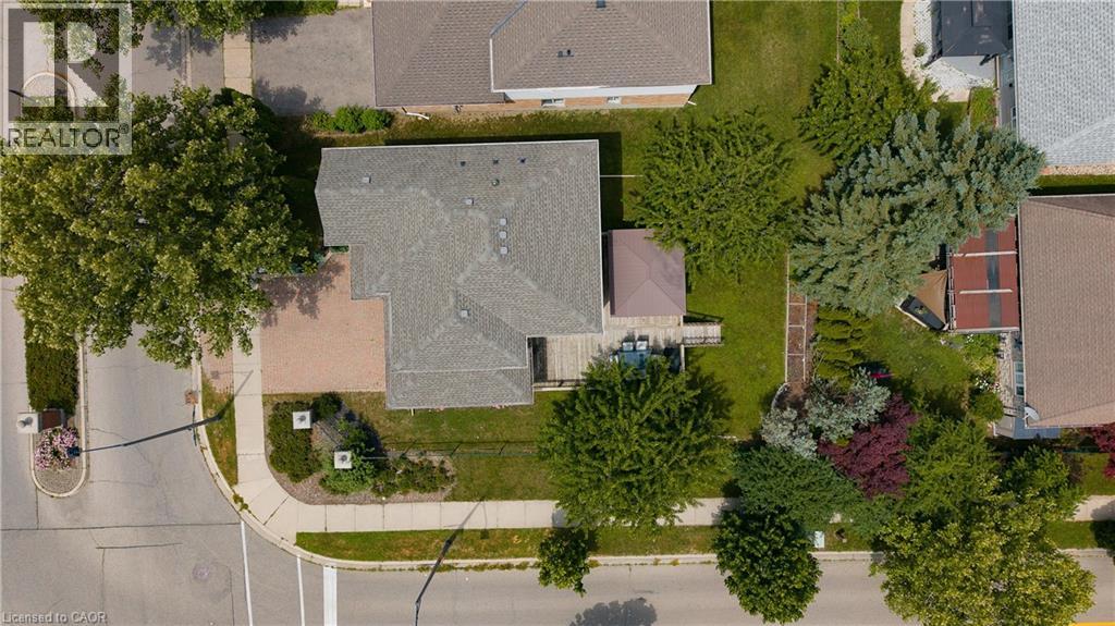 620 Munich Circle, Waterloo, Ontario  N2V 2L6 - Photo 43 - 40846048