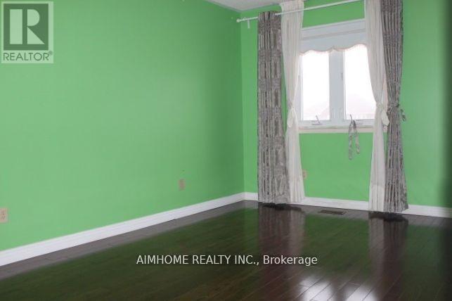 Upper - 137 Irenemount Crescent, Markham, Ontario  L3S 3C2 - Photo 14 - N13541350
