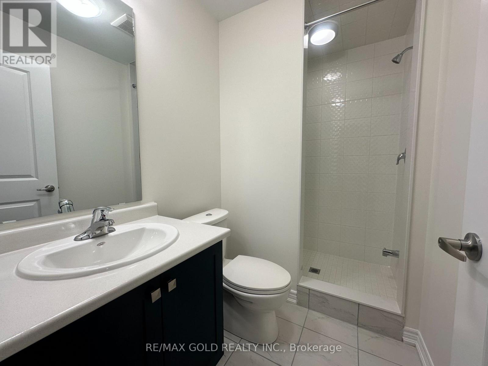 147 Broadacre Drive, Kitchener, Ontario  N2R 0S5 - Photo 16 - X13497908