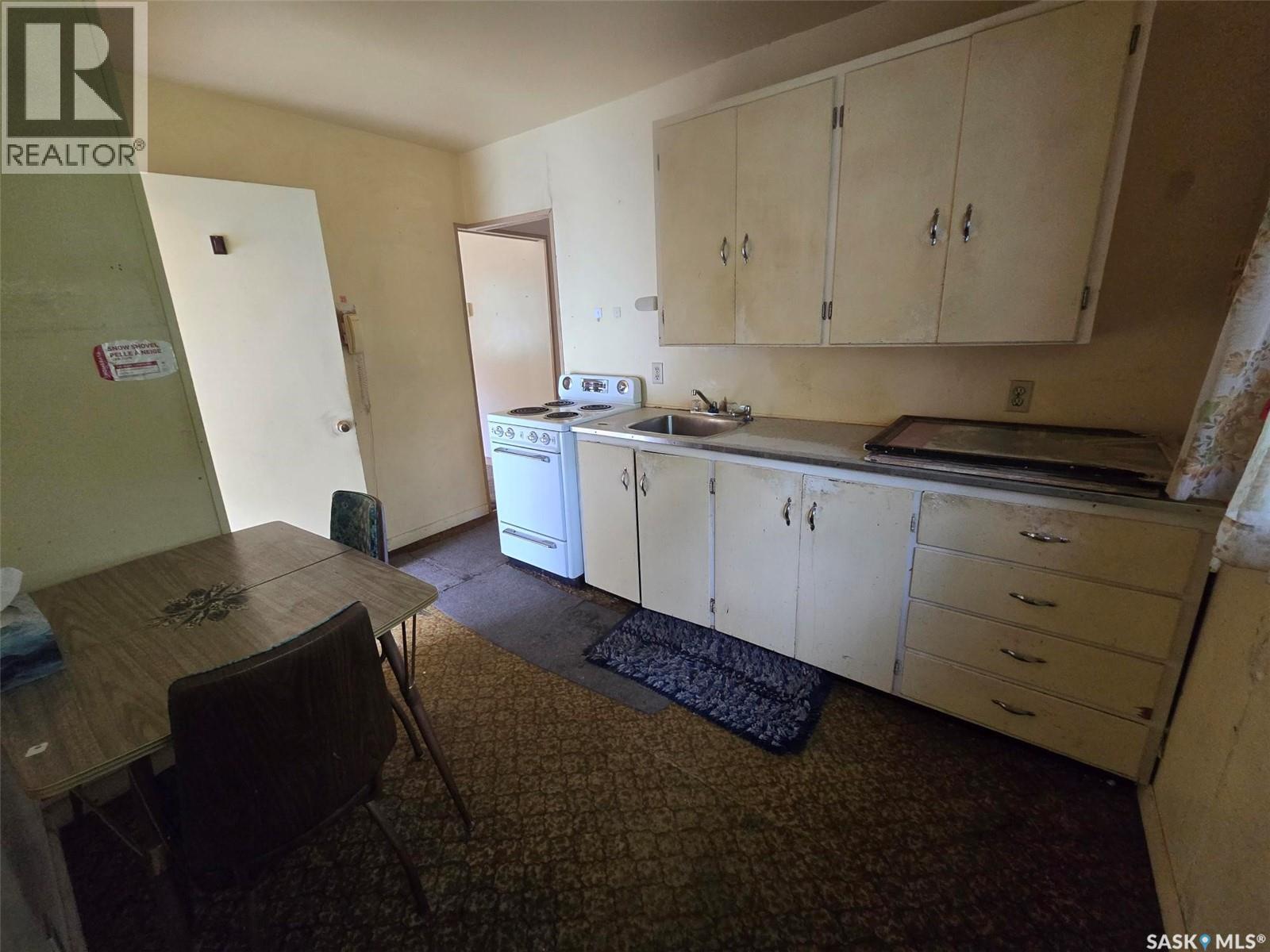 912 Pacific Street, Grenfell, Saskatchewan  S0G 2B0 - Photo 11 - SK042044
