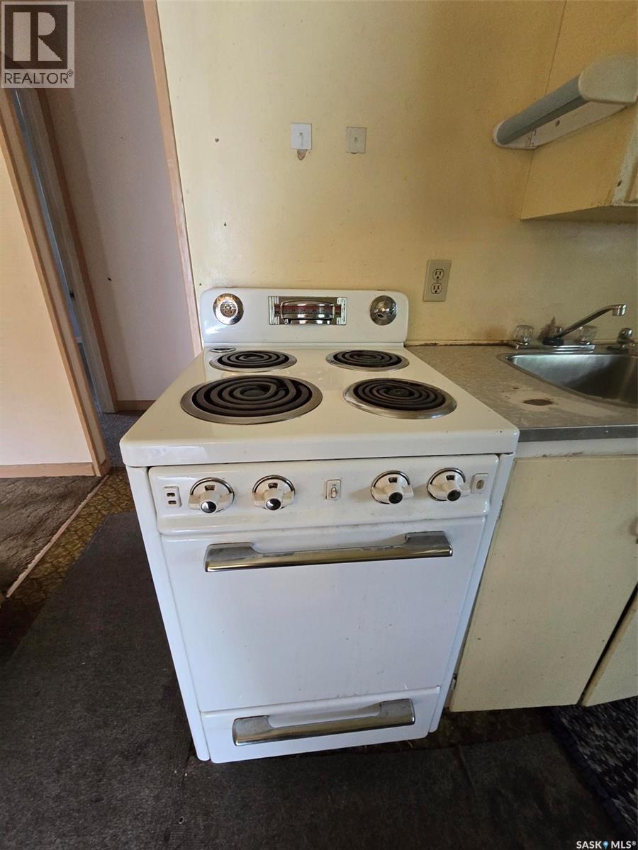912 Pacific Street, Grenfell, Saskatchewan  S0G 2B0 - Photo 8 - SK042044